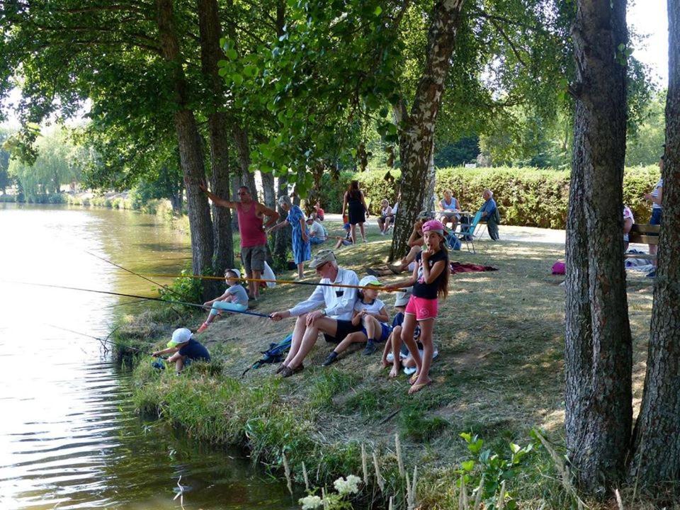 Les Chalets Du Haut-Forez Usson-en-Forez ภายนอก รูปภาพ