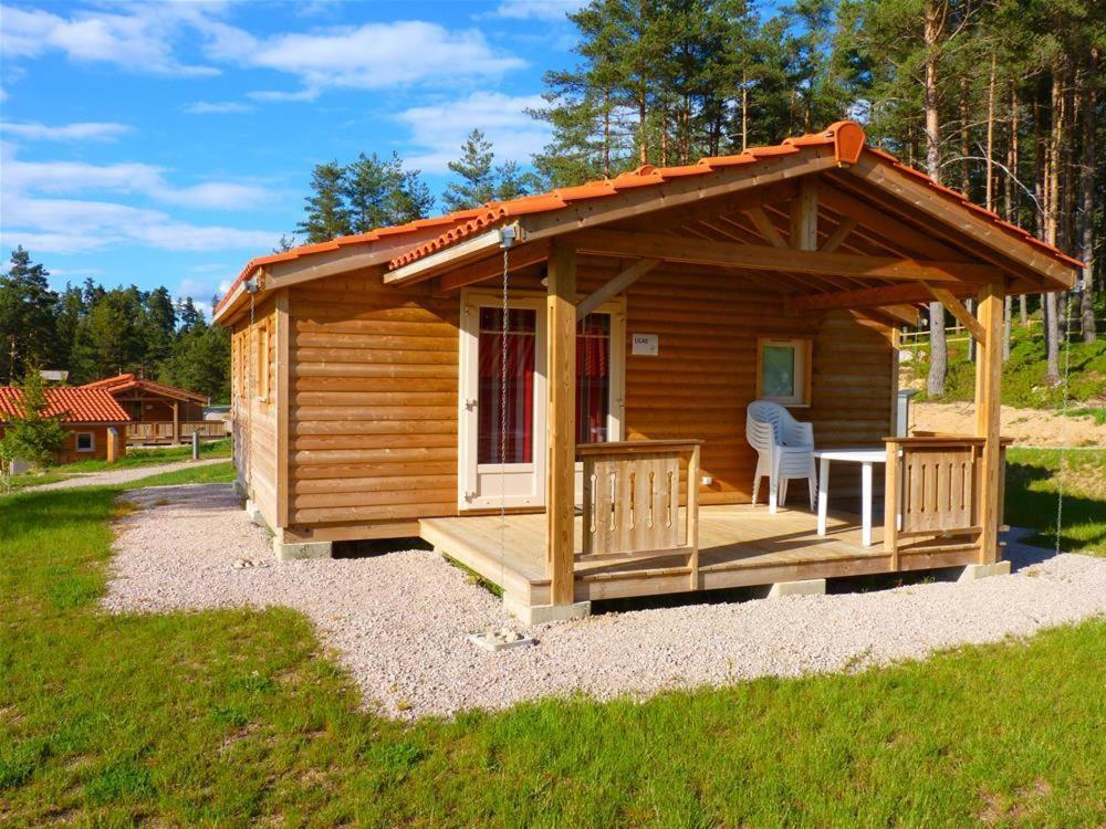 Les Chalets Du Haut-Forez Usson-en-Forez ภายนอก รูปภาพ