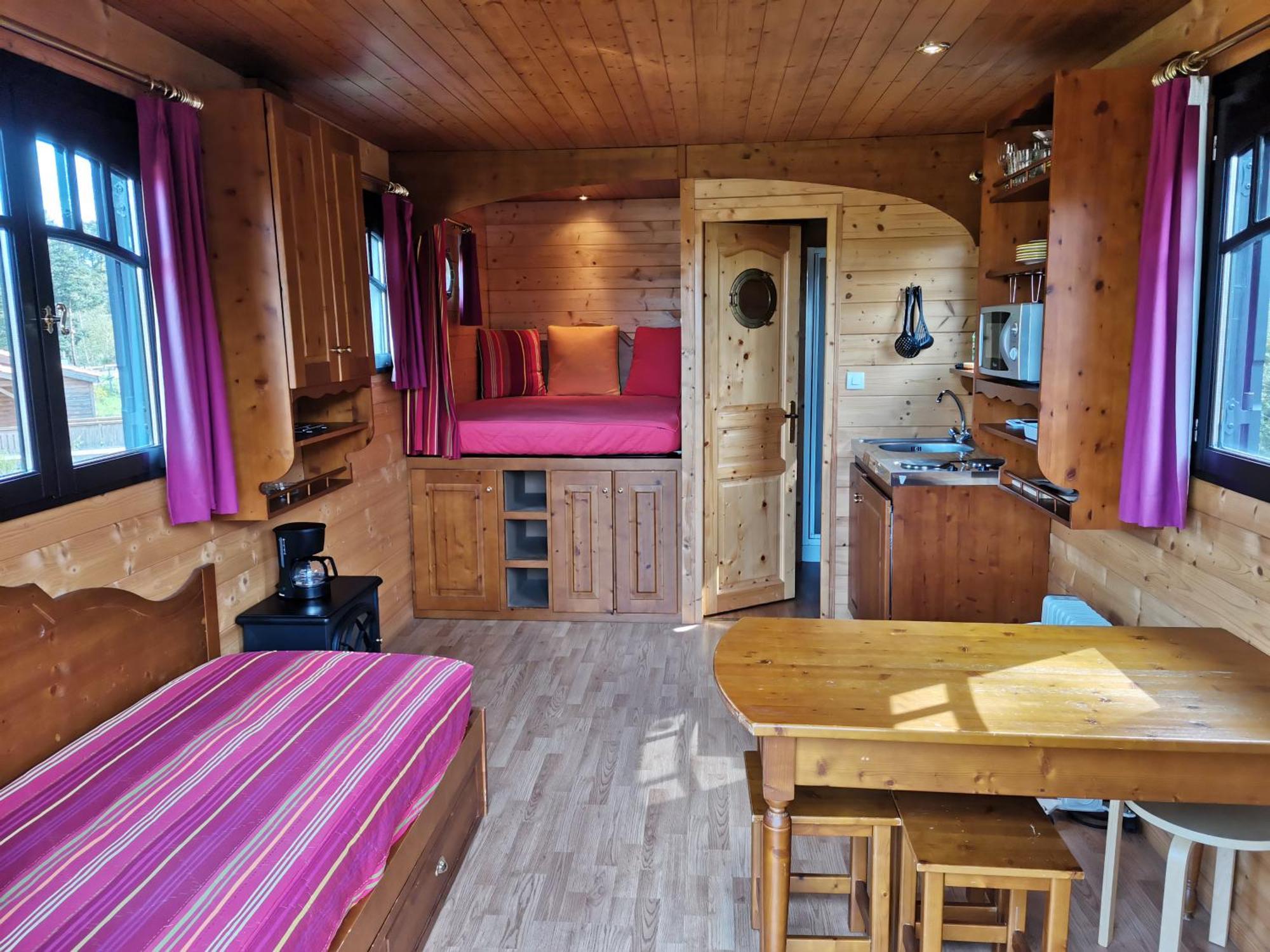Les Chalets Du Haut-Forez Usson-en-Forez ภายนอก รูปภาพ